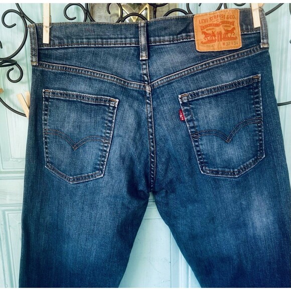 Levis 514 Mens 32x34 Medium Wash Distressed Straight Leg Denim Blue Jeans - Picture 10 of 13